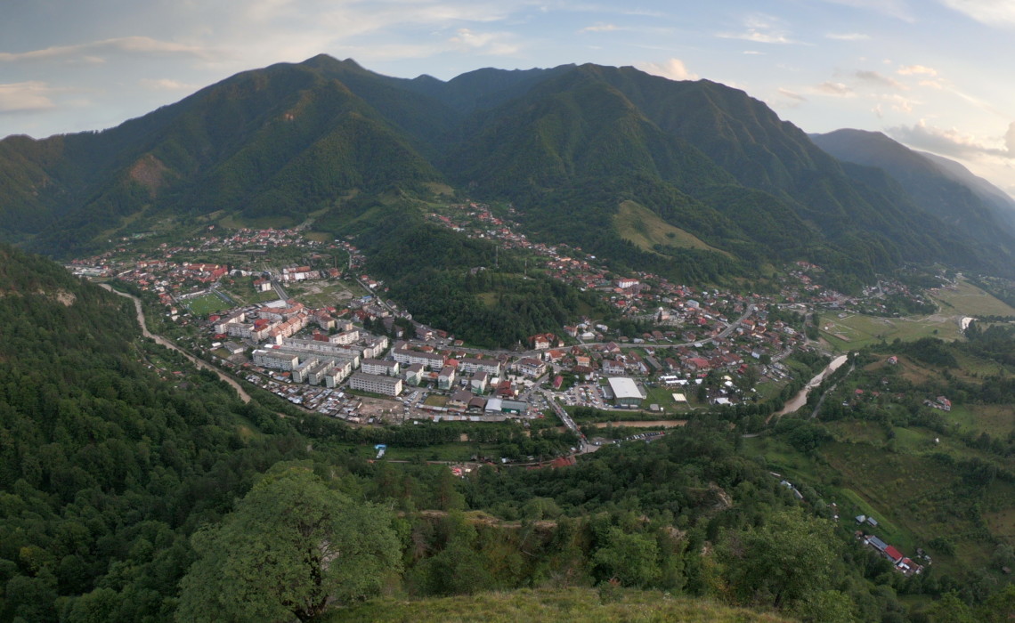 Vedere de pe Țurțudanu