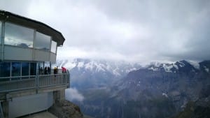 Restaurantul rotativ, la Schilthorn
