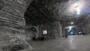 Salina Ocnele Mari - cinema pentru copii