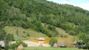 Geamană - Halda de steril de la mina Roșia Poieni