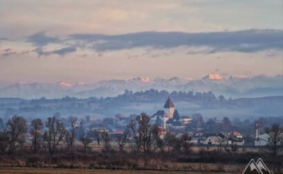 Biserica fortificată din Hosman