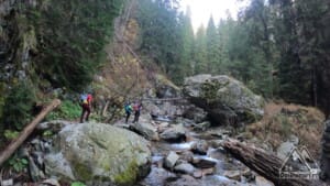 Înaintăm pe Valea Mării