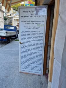 Informații la intrare